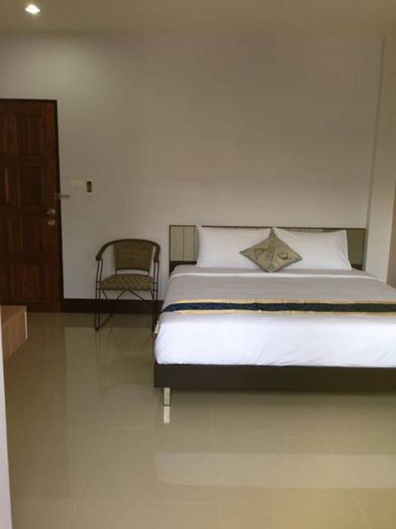 Ferienwohnung Nasa Mansion Phuket Zimmer foto