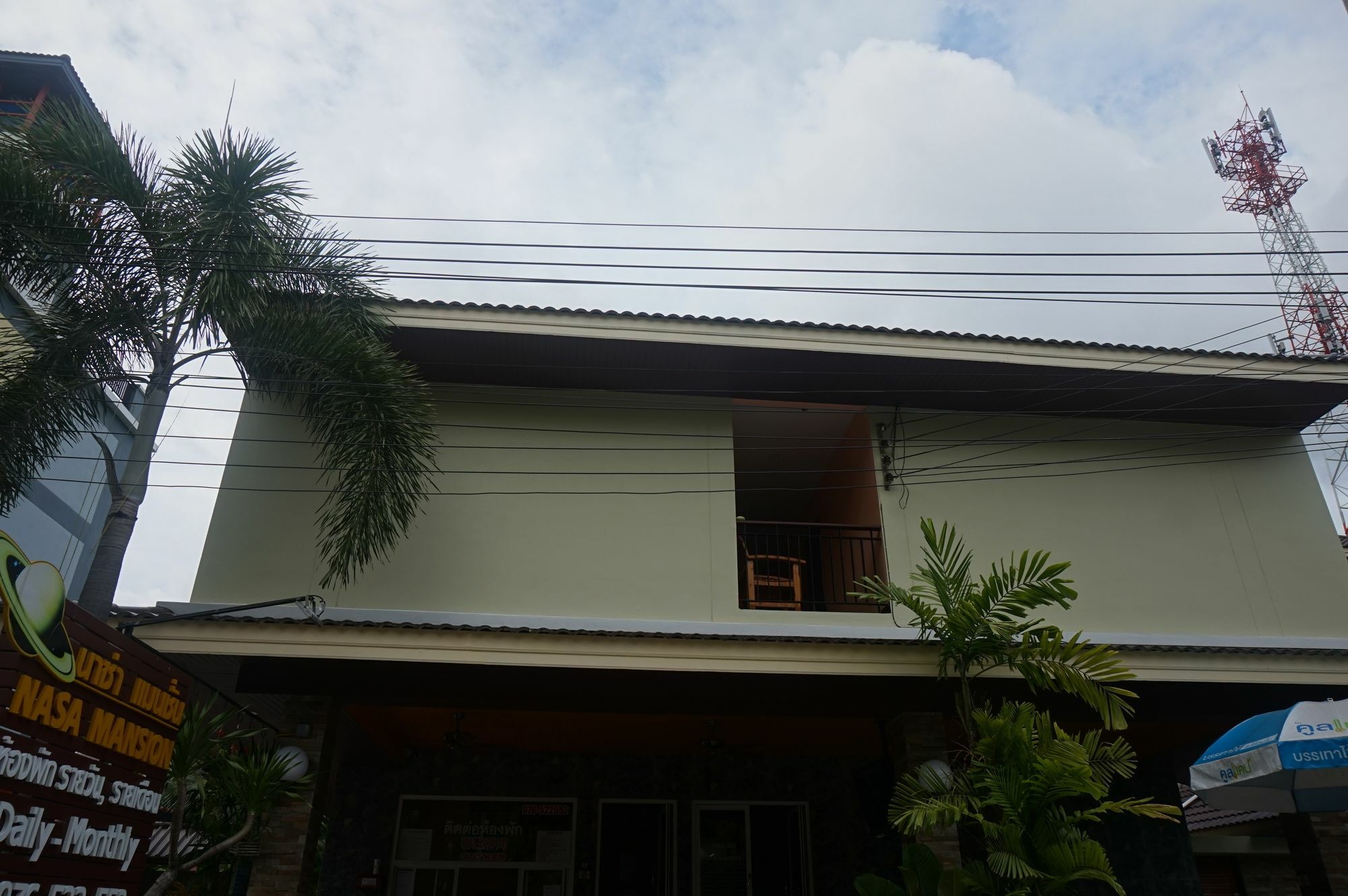 Ferienwohnung Nasa Mansion Phuket Exterior foto